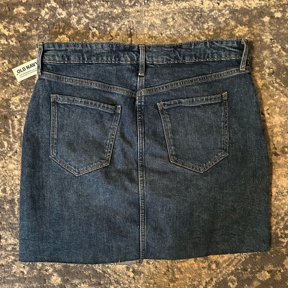 BNWT Old Navy Jean Skirt - Picture 2 of 8